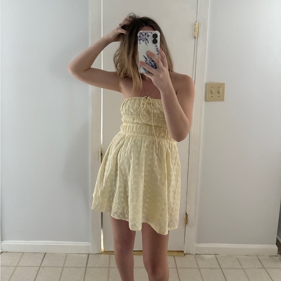 Princess Polly Narlia mini dress Lemon - Picture 13 of 15